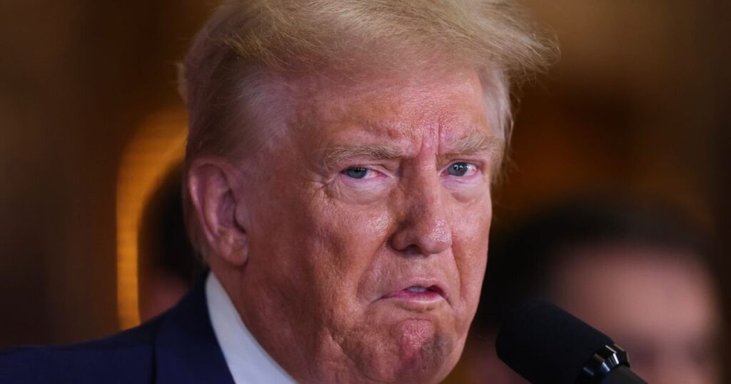 トランプ大統領、性的暴行を告発した女性たちを攻撃するためだけに記者会見を開催