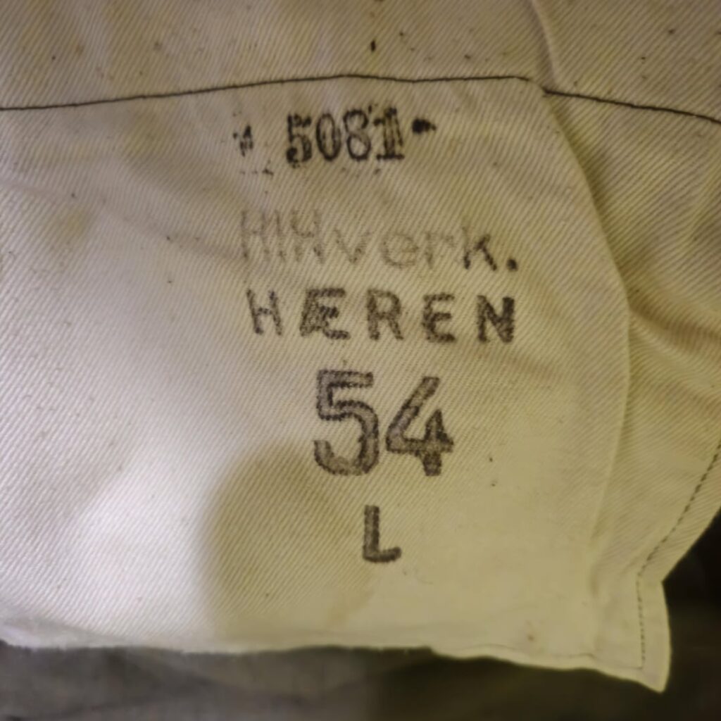 古いノルウェー(?)の軍服?