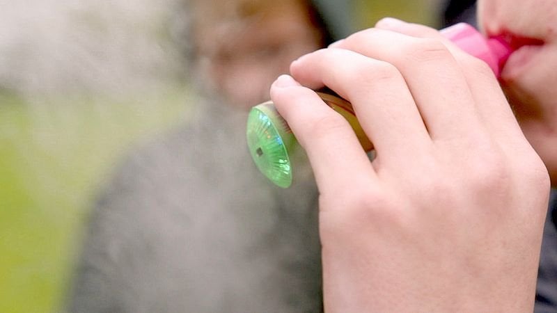 NSCは2030年から若者が喫煙製品を法的に購入できなくなることを望んでいる：「拘束力のない協定の時代は終わった」
