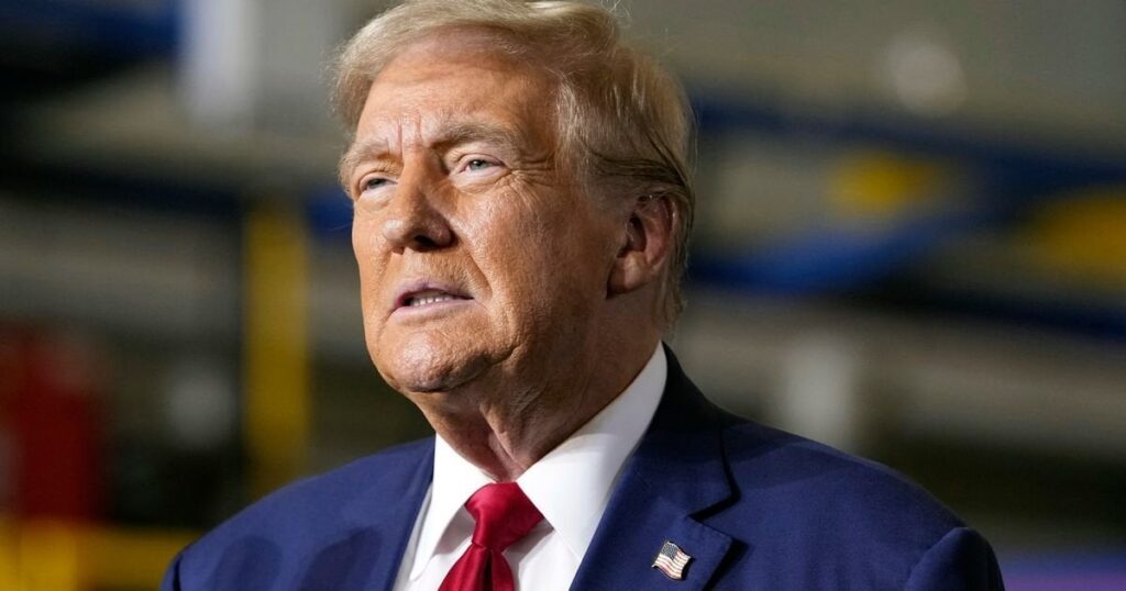 トランプ大統領、集会から離れた人々は実際には集会から離れていないと主張