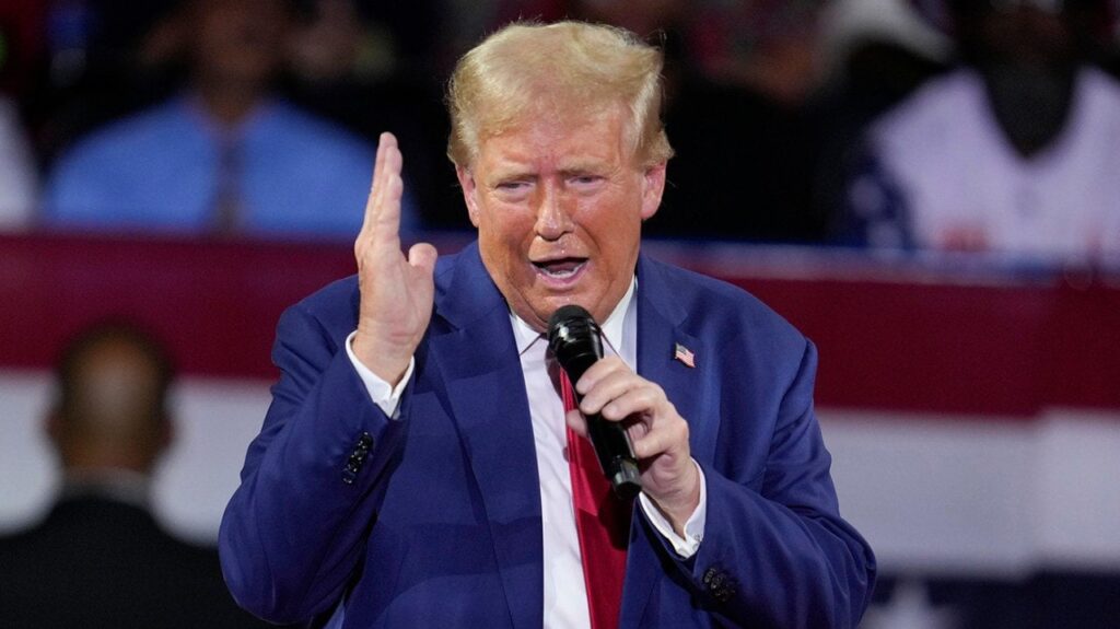 トランプ大統領の閉鎖推進は共和党に不評