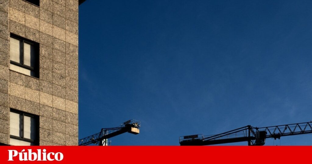 若者の住宅購入を支援する政策により、需要と価格が上昇します。