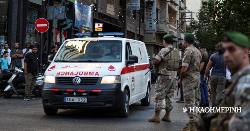 レバノン：爆発で12人死亡 犠牲者には子供2人も