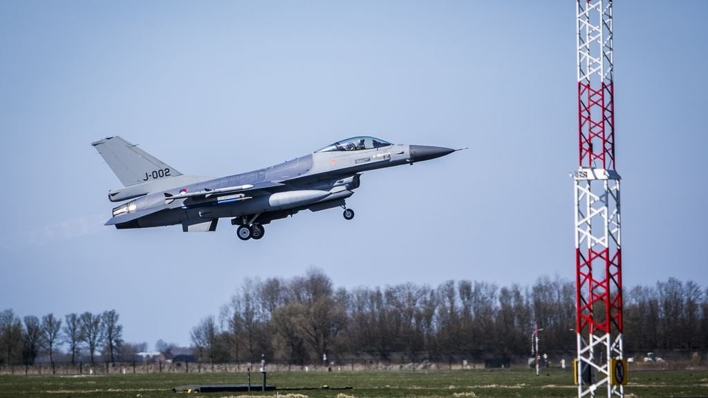 オランダメディア：F-16がオランダに別れを告げ、ウクライナにこんにちは