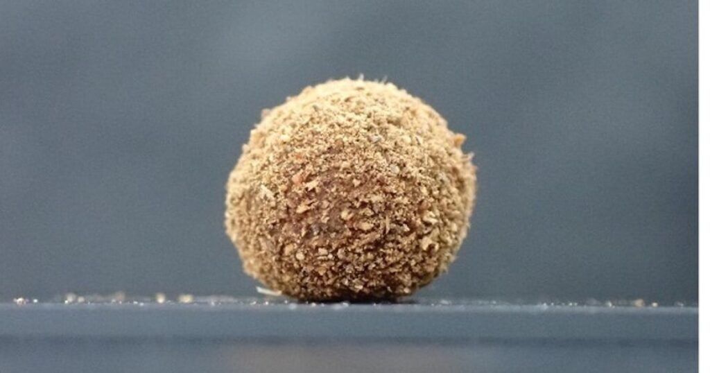 食べられる「シャボン玉」、カリッという食感 大阪工大