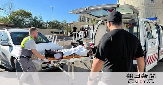 レバノンでヒズボラのポケベルが次々爆発 数百人が負傷か、現地報道