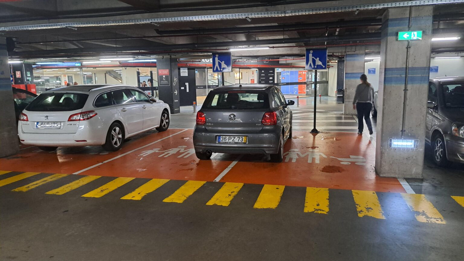 マスターの駐車場