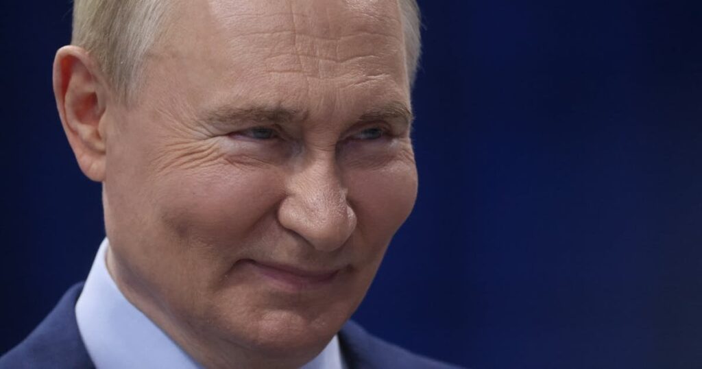 トランプ支持メディア企業、ロシアとの陰謀暴露で突然倒産