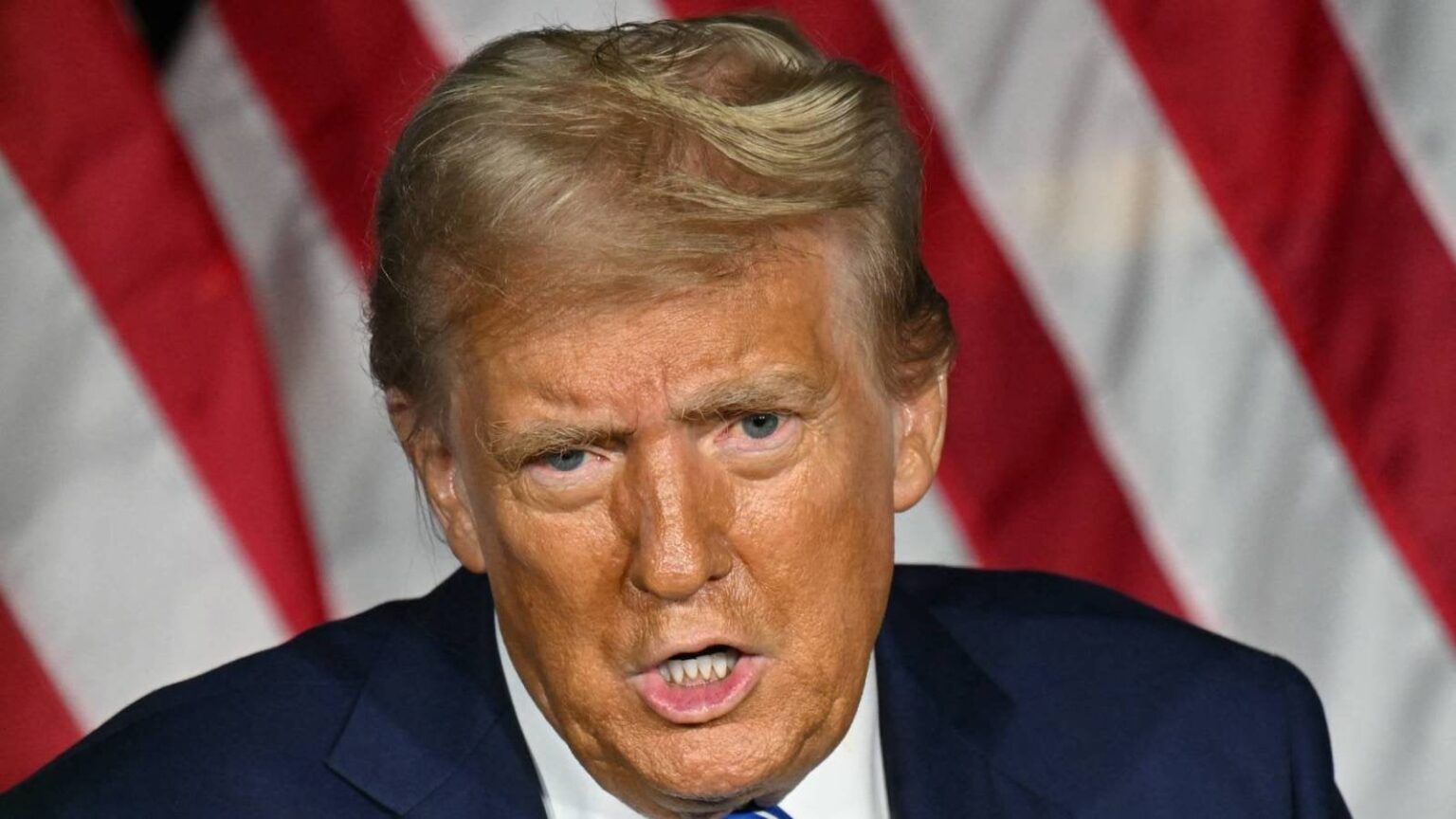 トランプ大統領、イラン監視下で負傷した米軍兵士100人を嘲笑「彼らは頭が痛かった」