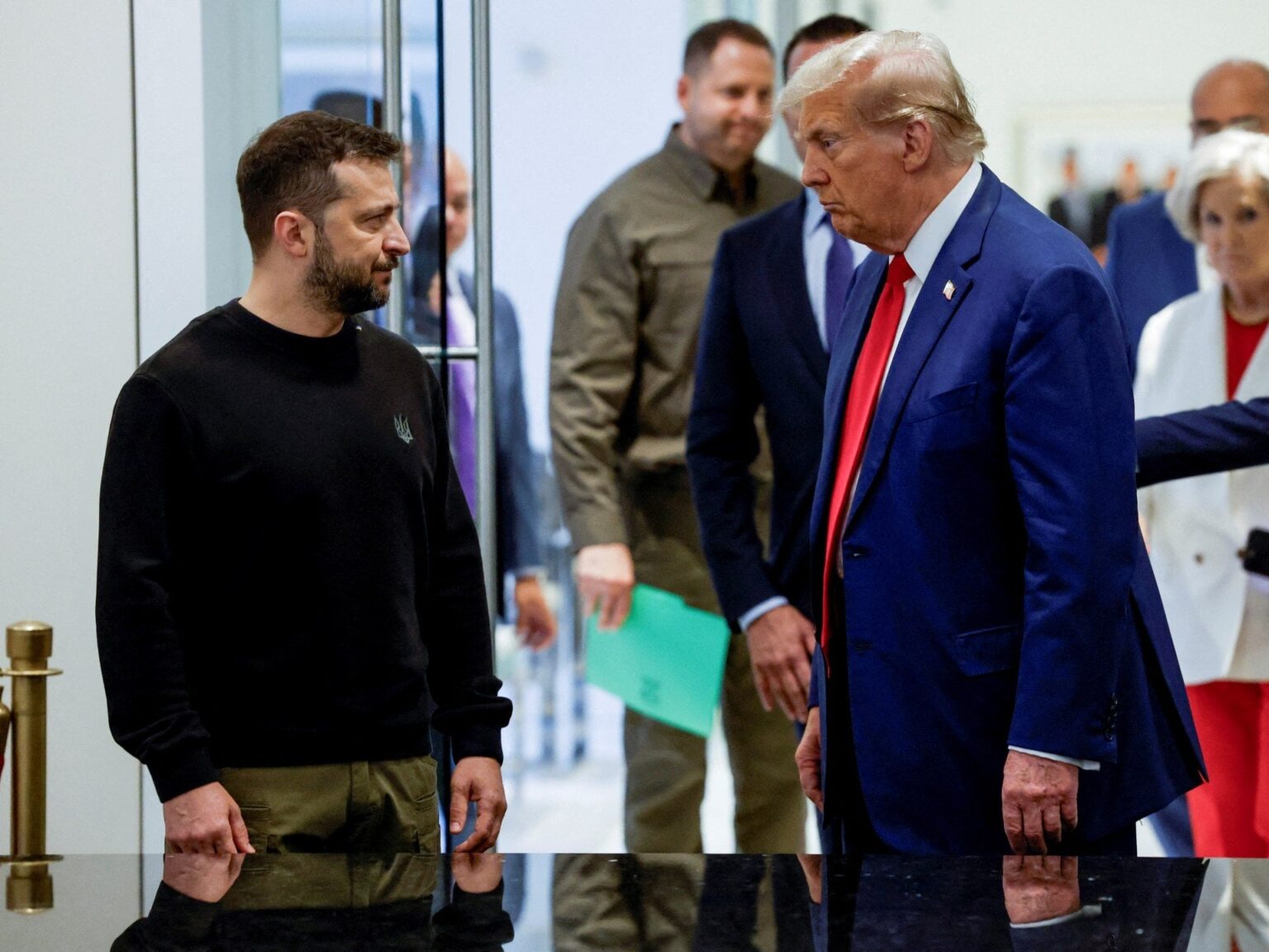 「ウクライナの存亡が危機に瀕している」：ゼレンスキー氏が米大統領選に参戦