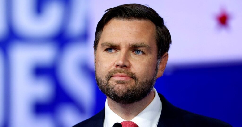 「ひどい無回答」：ヴァンス氏、トランプ氏が2020年選挙で負けたことを認めようとしない