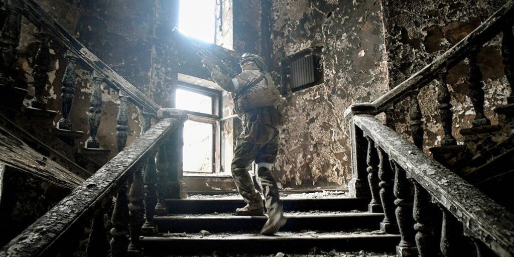 ロシアの戦争経済も残りわずか | Anders Åslund 著 - プロジェクト シンジケート