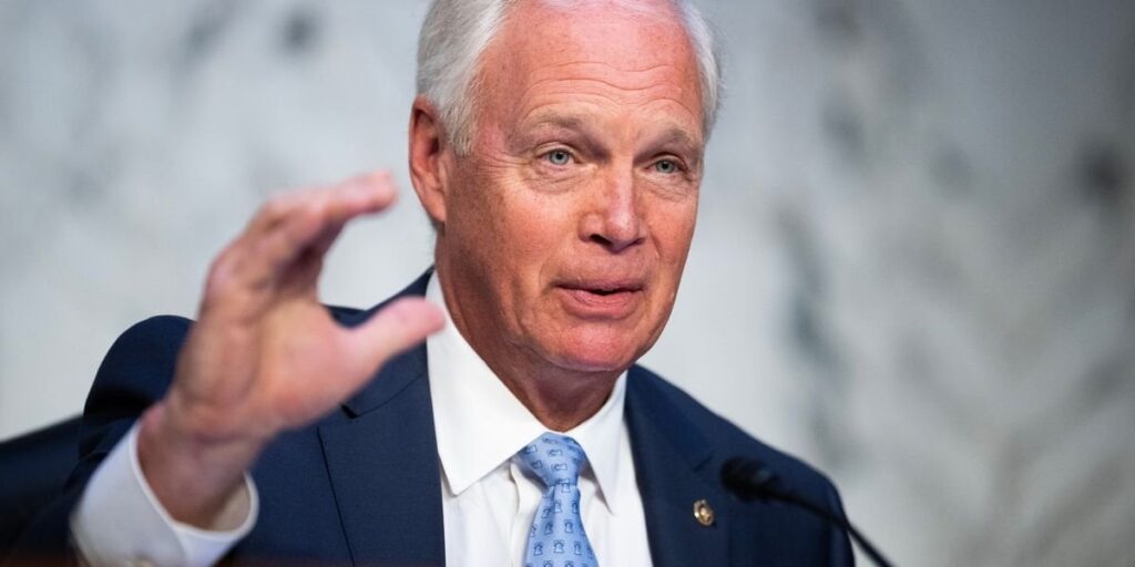 ロン・ジョンソンは超富裕層が正当な負担金を払わないように精力的に取り組んでいる