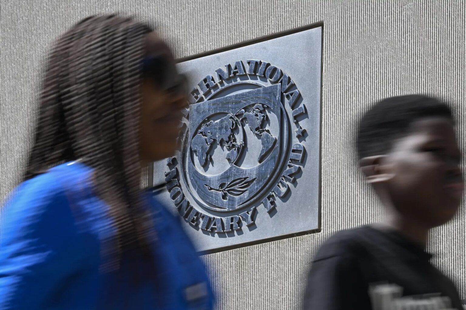 IMF、ポルトガル経済の低成長を検証し、IRS Jovemについて警告：「公平性の問題を引き起こす」