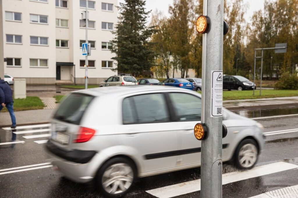17万ユーロかかったスマート道路がポルヴァで12万5,000件のスピード違反を検知