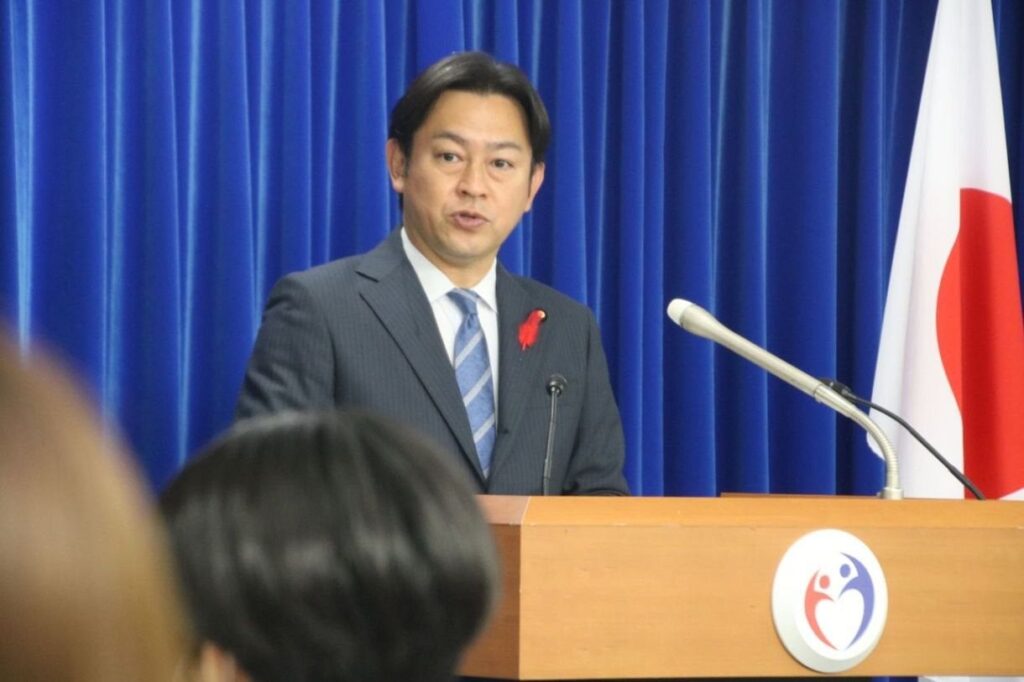 石破新内閣、マイナも手のひら返し？ 保険証廃止「日程通りやりたい」新大臣が口々に… ― 出馬表明時「併用も選択肢として当然だ」