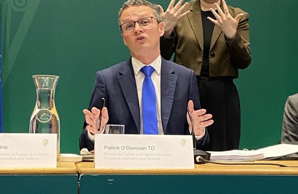 元OPW大臣、レンスターハウスの自転車置き場支出33万6,000ユーロに「責任はなかった」と発言