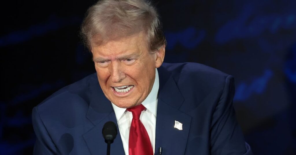 プーチン大統領との密接な関係に関するひどい報道を受けてトランプ氏が激怒 - ジャーナリストのボブ・ウッドワード氏が元大統領がロシア指導者と近いことを示すあらゆる証拠を詳述したことを受けて、ドナルド・トランプ氏のチームは激怒している。
