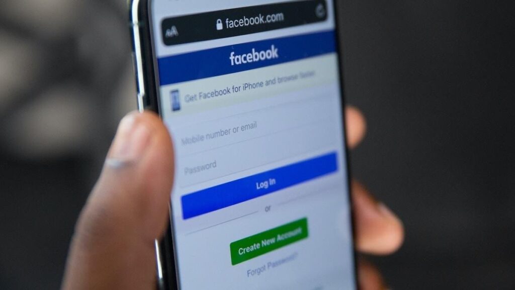 なぜ政府は税金を払っていないのにFacebookを閉鎖しないのでしょうか? なぜ政府は税金を払っていないのにFacebookを閉鎖しないのでしょうか?