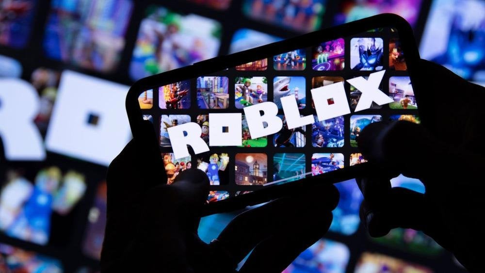 人気の子供向けゲーム Roblox「小児性愛者の地獄」