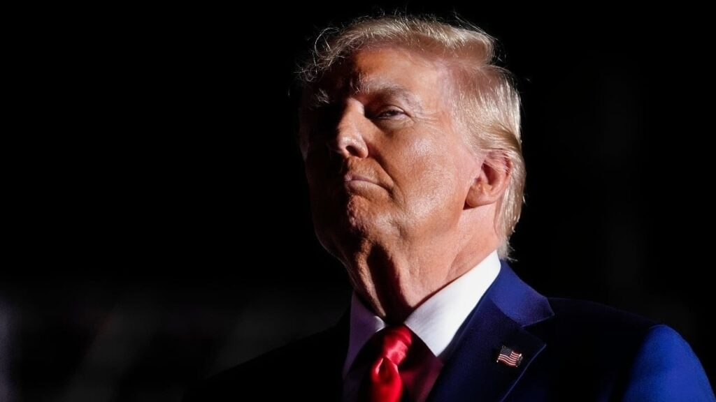 ドナルド・トランプ氏「危機にあるアメリカに必要な大統領ではない」