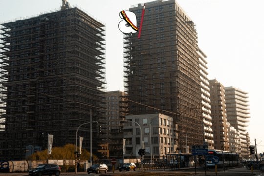 オステンデの上の高層ビル