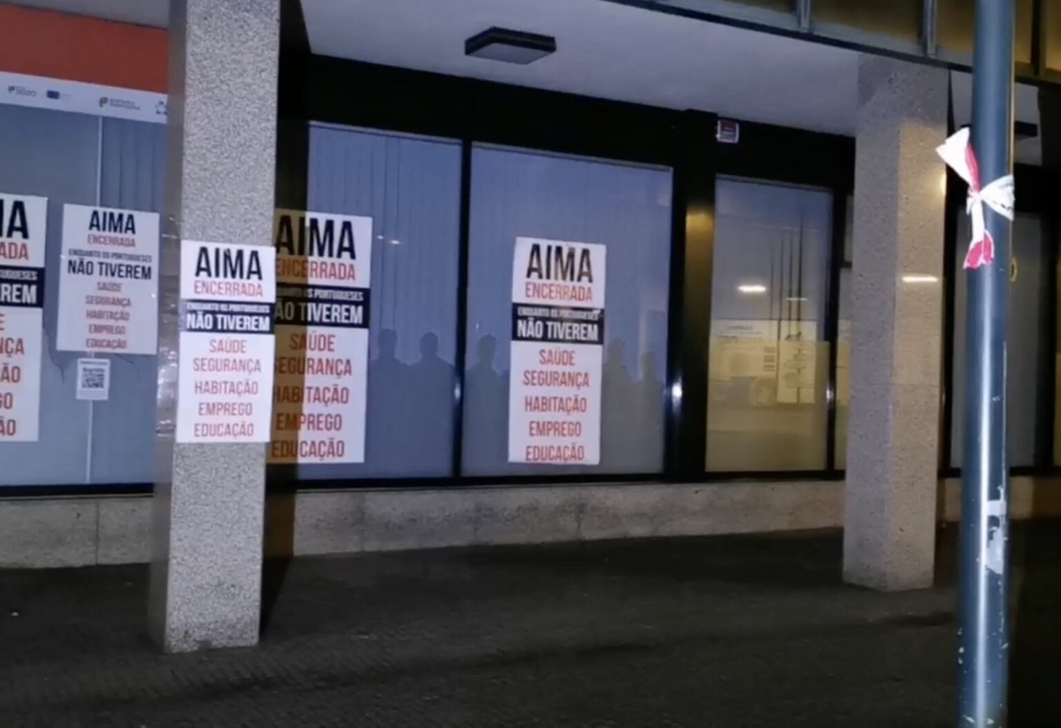 過激派グループ、ポルトのAIMA店舗を閉鎖