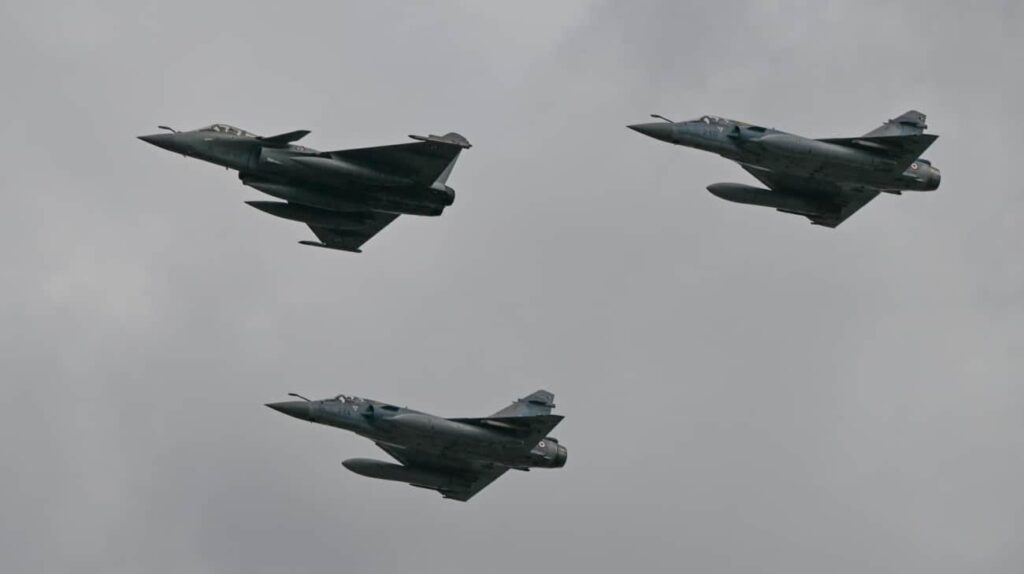 フランスは来年初めにミラージュ戦闘機をウクライナに引き渡すと約束