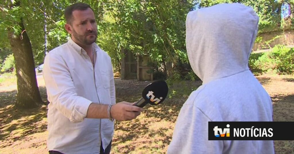 ガイアで女性が2歳の赤ん坊を誘拐しようとする。 「彼女は息子を引っ張って腕に抱いた」
