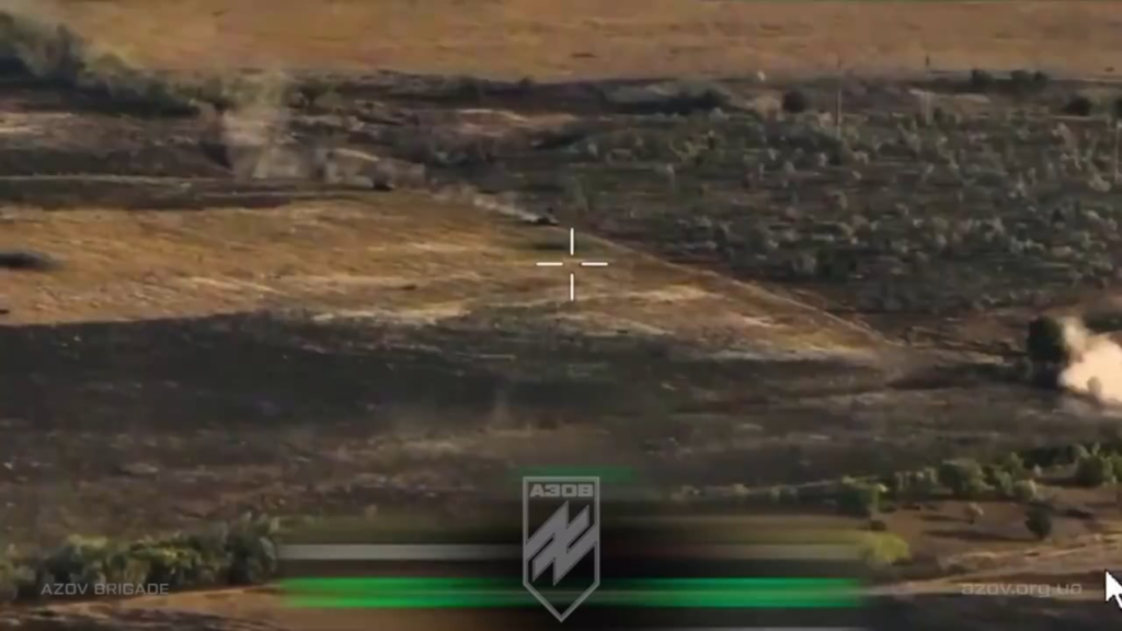 第3突撃旅団の戦車が至近距離からロシア軍戦車2両を撃破