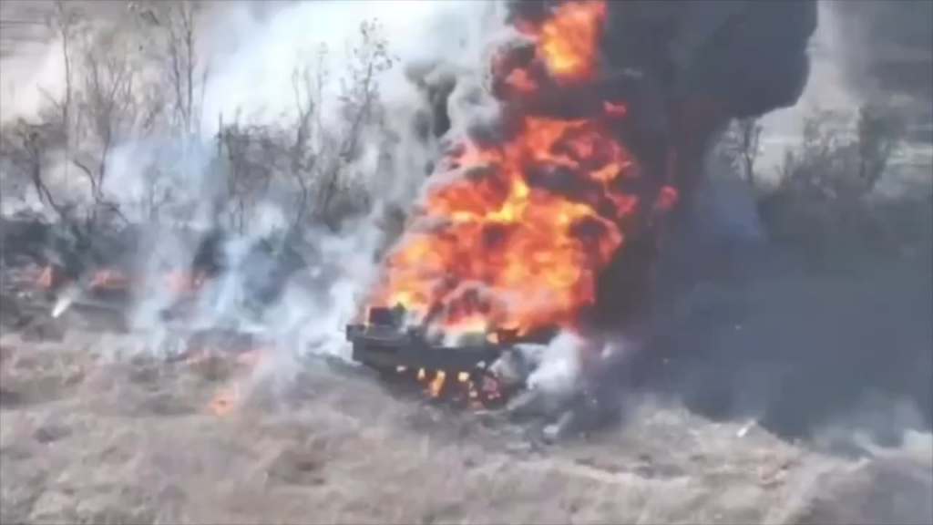 ウクライナ空挺部隊がクラホフ方向へのロシアの大規模攻撃の波を撃退！