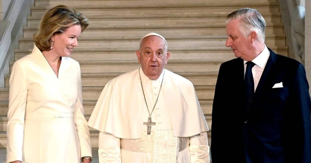 「神はフィリップとマチルデを引き合わせたのかもしれない」：我が国の国王と王妃は非常に厳格な信仰を持っている