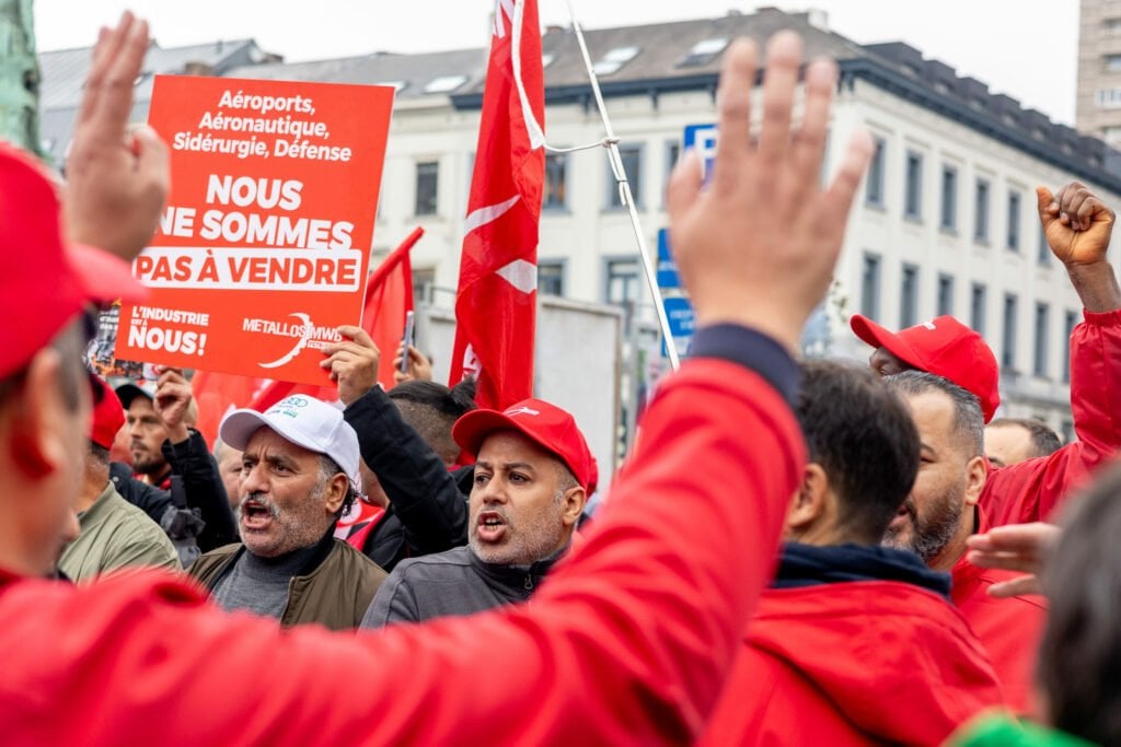 ベルギーでは約16万5,000人の労働者が貧困に陥っている