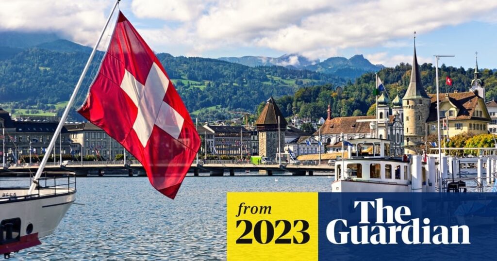 ノルウェーは富裕層に対する富裕税を引き上げ、富裕層は国を離れ、徴収される税金は減少した