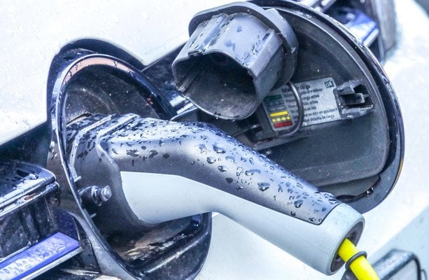 TheJournal.ie: ダブリンの地方当局、郡内に新たに200台の電気自動車充電器を設置へ