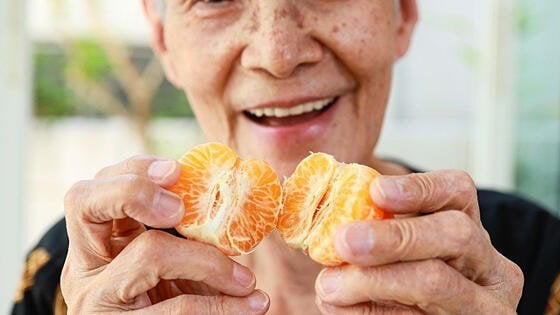 【AsianScientist】果物を多く食べることで、老後のうつ病を予防できるかもしれない|ASEANコラム＆リポート|Science Portal ASEAN ASEANの科学技術の今を伝える｜Science Portal ASEAN