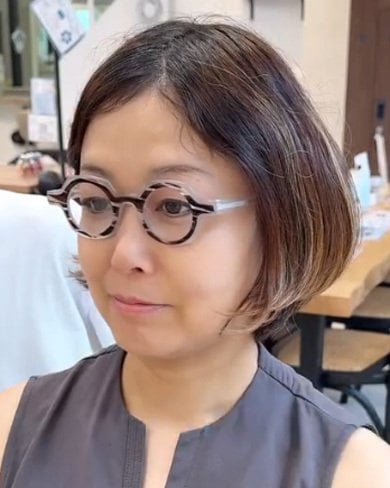 50代女性「◯ンチッチみたいにしてほしい」→美容師がプロのワザを見せ……　別人級の変身に「めっちゃお洒落」「すごい！」