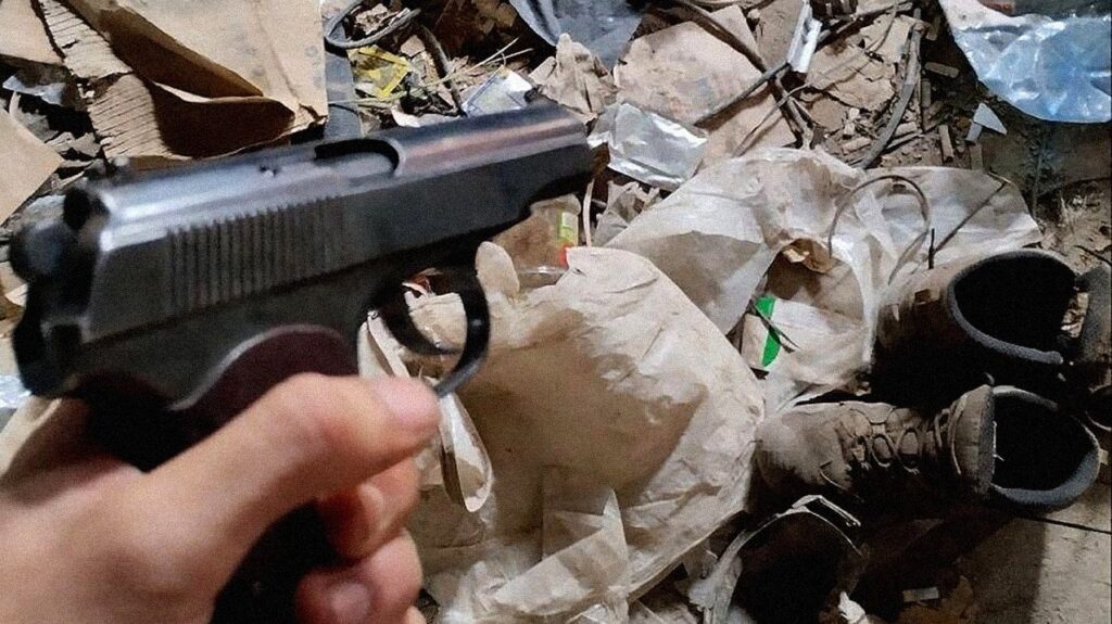 肉挽き機からの脱出: ロシアの脱走兵の作り方
