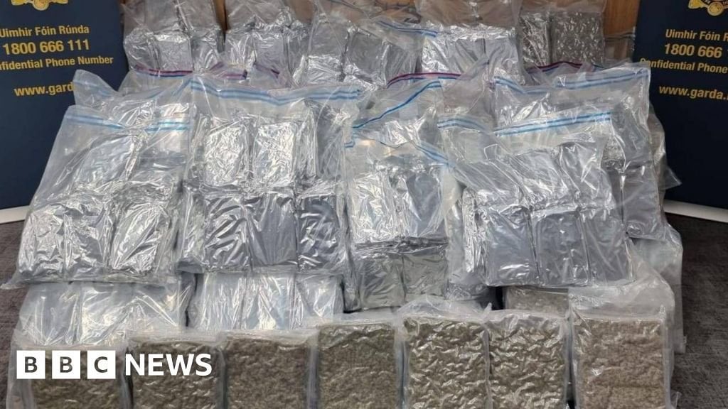 ダブリン：850万ユーロ相当の大麻押収で4人逮捕