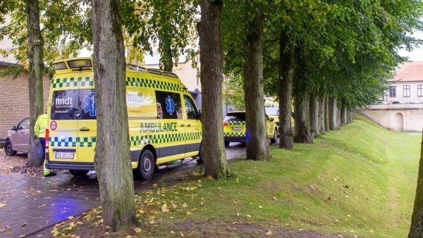 ヴィボルグ：ヴィボルグ大聖堂学校の17歳の生徒が火曜日に負った傷がもとで死亡した。