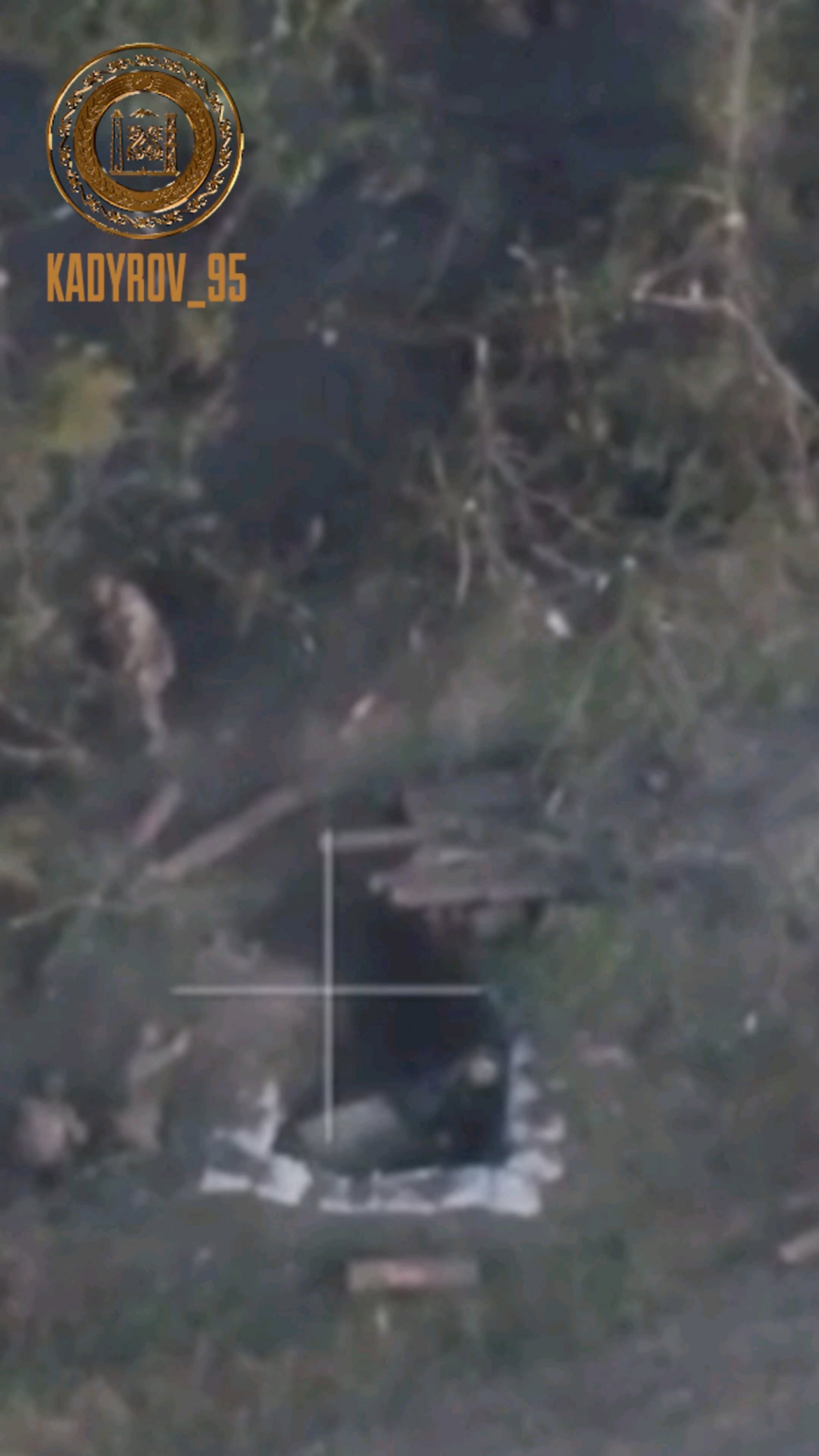クルスク地域でウクライナ人の侵入者を排除するチェチェン兵士
