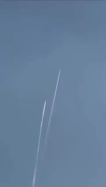 同士討ち事件と思われるロシア航空機によるロシア製S-70撃墜の鮮明な映像