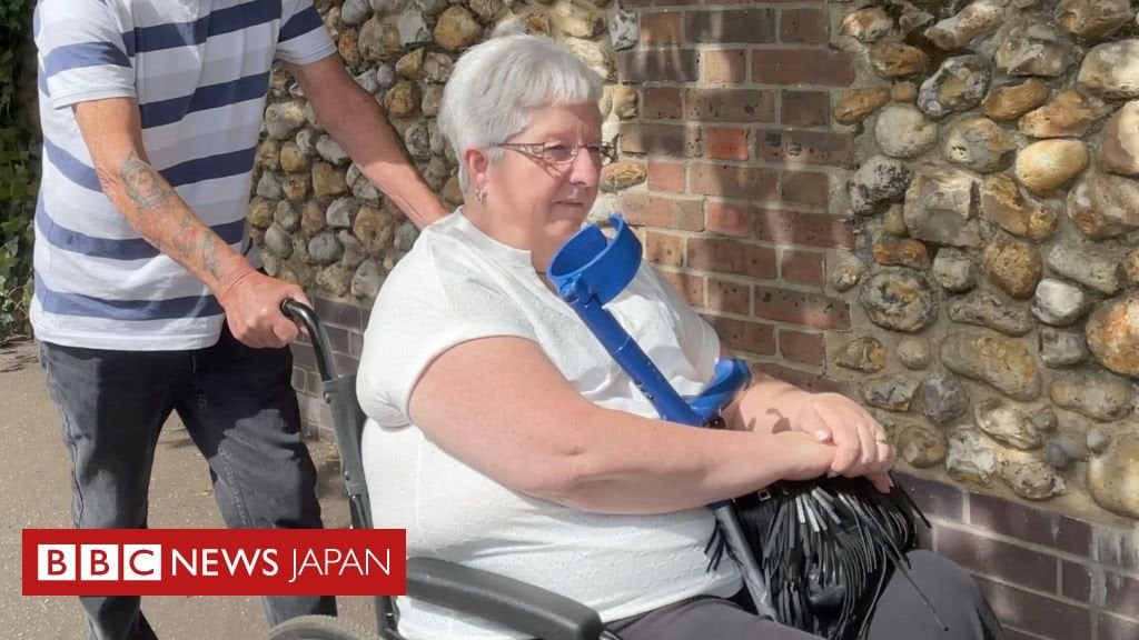 ギャンブル依存の英65歳女性、慈善団体から2200万円着服し有罪に