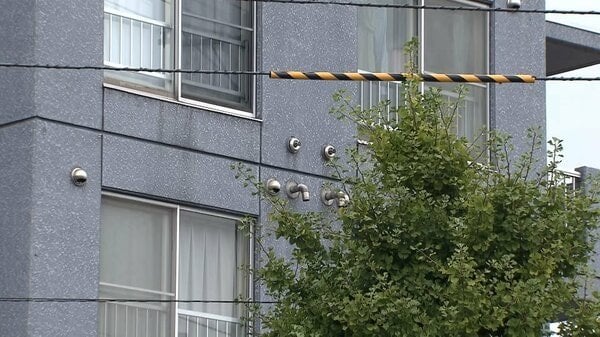 「紐で首を絞めた」15歳少年が母親を殺害した疑いで逮捕 自宅で何らかの口論をしていた可能性 「母親を殺した」通報し自首 札幌市