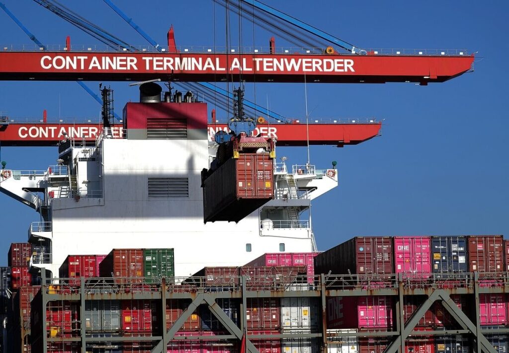 WTO、海運混乱を懸念－25年の世界貿易は当初予想より小幅な伸び