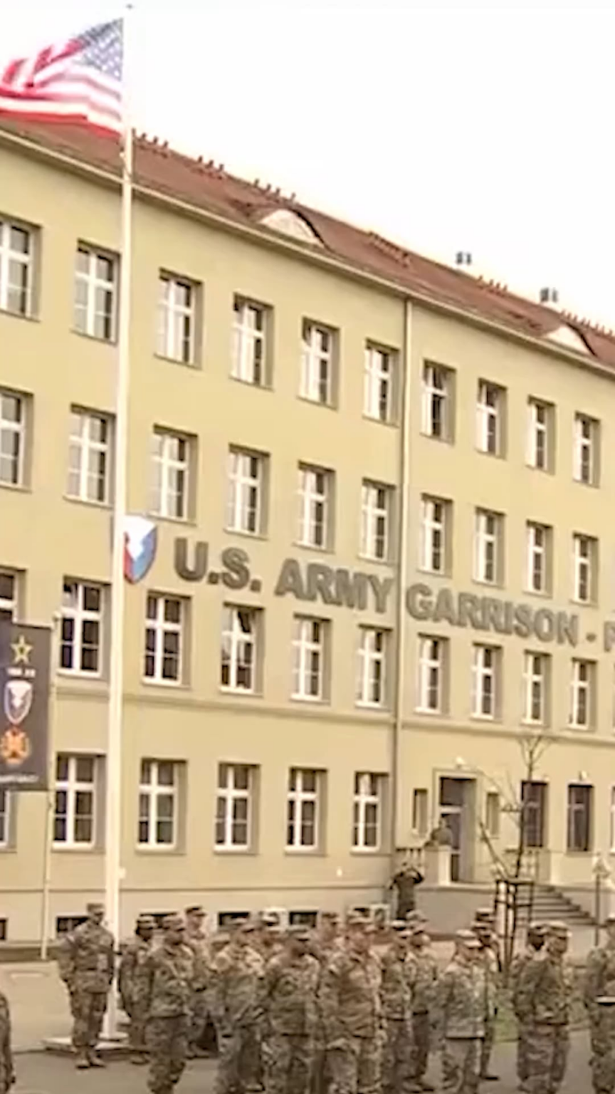 An American military base will appear in Poland.これは国の北部にあるミサイル防衛基地となる。他の部隊と協力して、NATOの対ミサイルシールドの一部となる。この基地の最大の特徴は、ロシアのミサイルを撃墜できることだ。