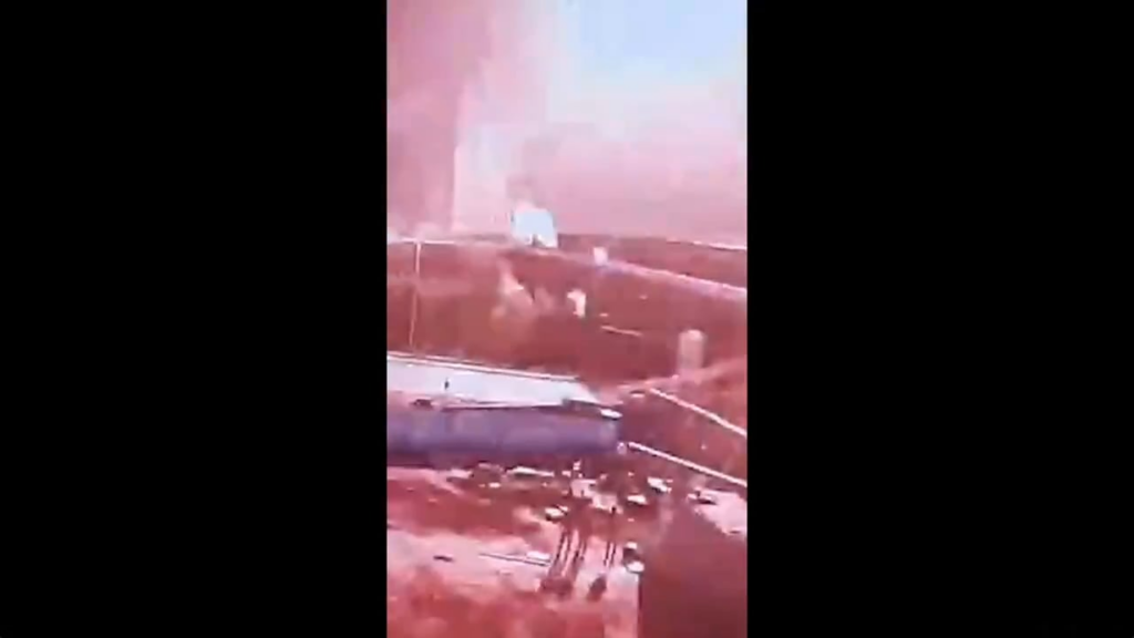 標的を迎撃するウクライナのゲパルト [Air Command "West", unspecified location, October 2024]