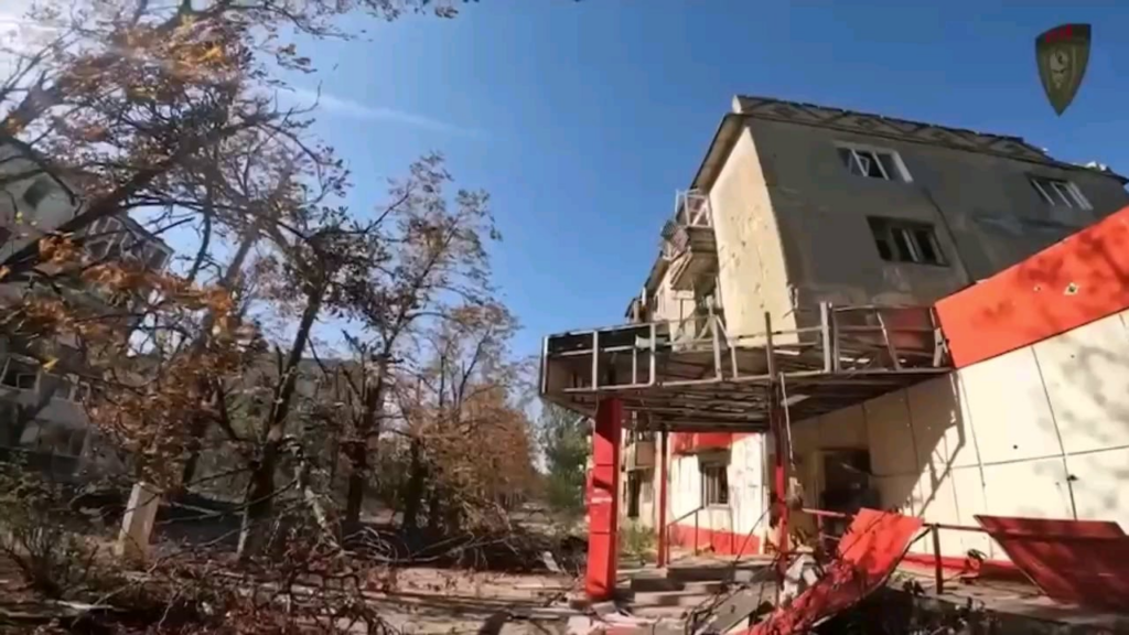 トレツク（ドネツク地域）における市街戦の最初の視点