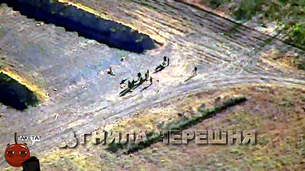 ザポリージャ州のロシア狙撃兵訓練場に対するHIMARSクラスター弾攻撃、第15独立砲兵偵察旅団「シュヴァルツヴァルト」、および第128山岳突撃旅団の航空偵察のさらなる映像 [October 2024]