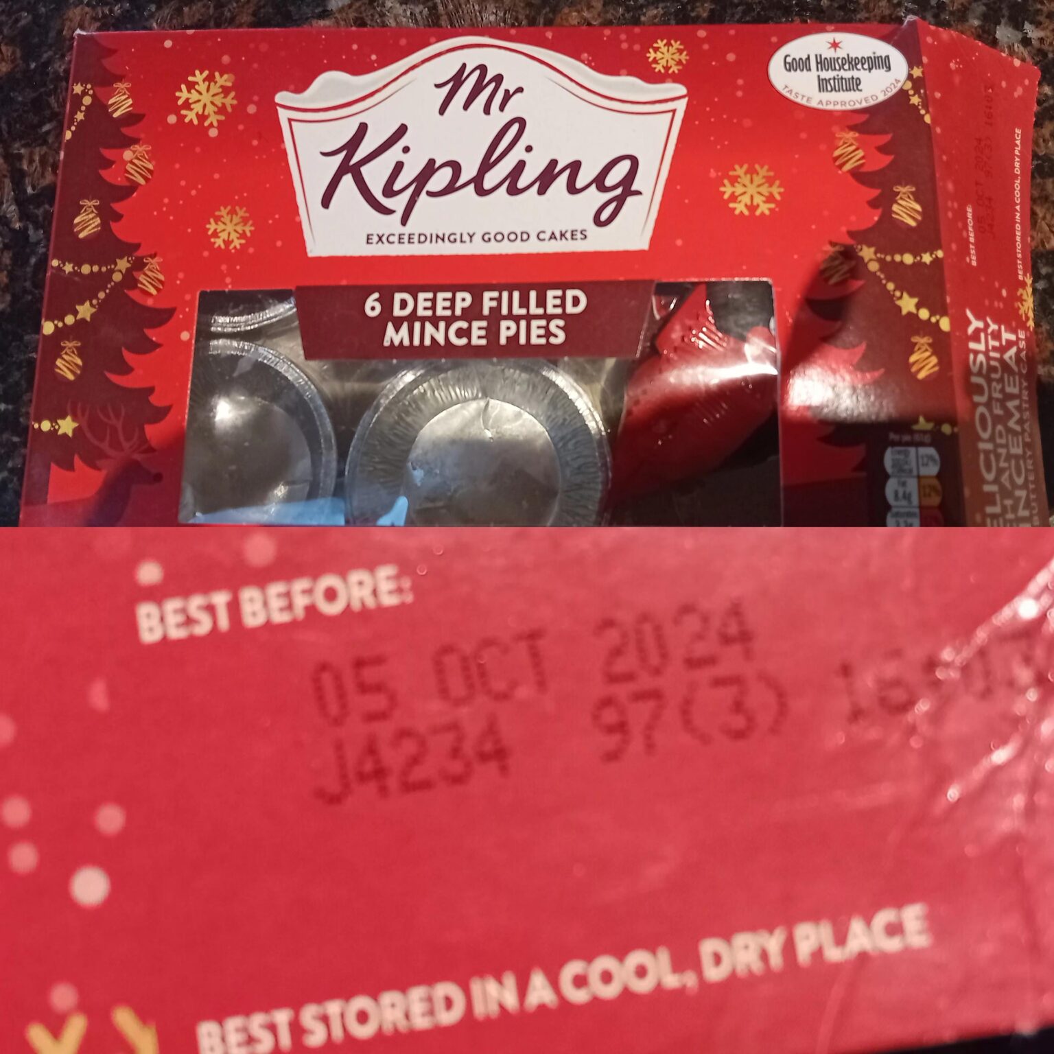 クリスマスはどんどん早くなっていきます。